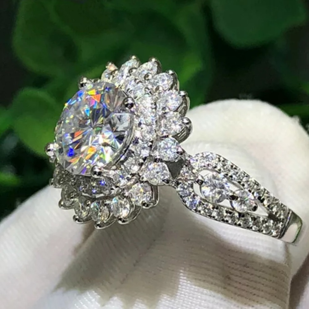 NEW💎925 Sterling Silver White Sapphire Ring